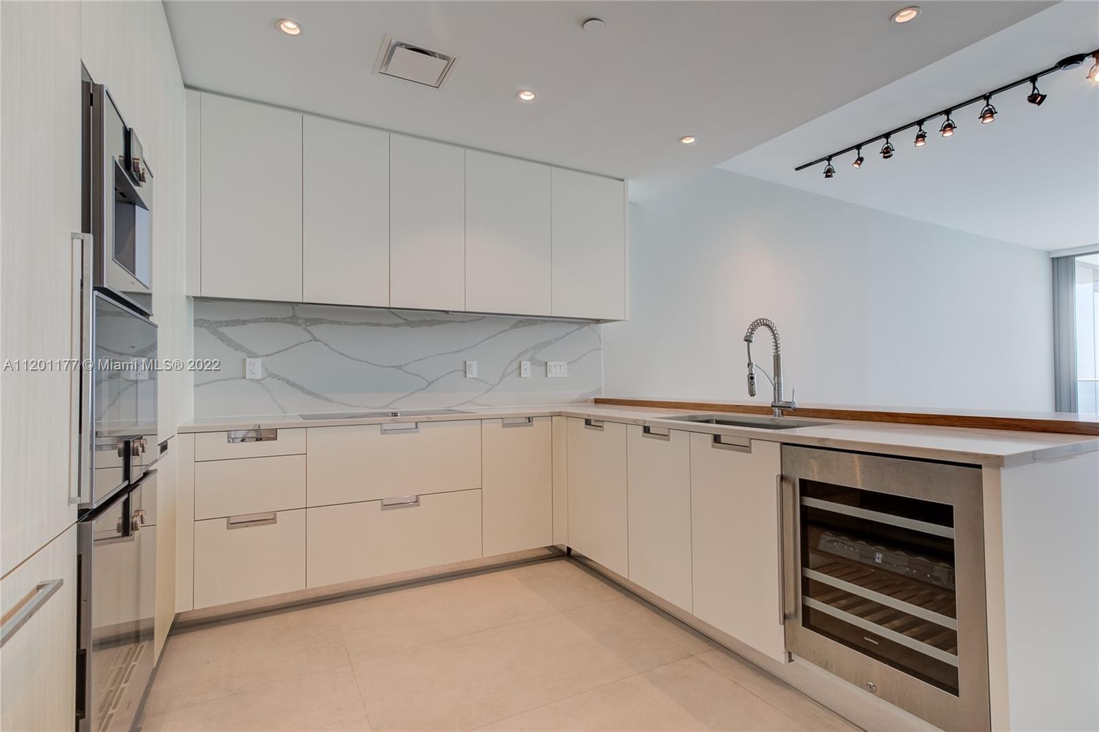 Ver detalles 2903 2 / 3 1447 sq. ft. $ 2022-05-09 0 foto