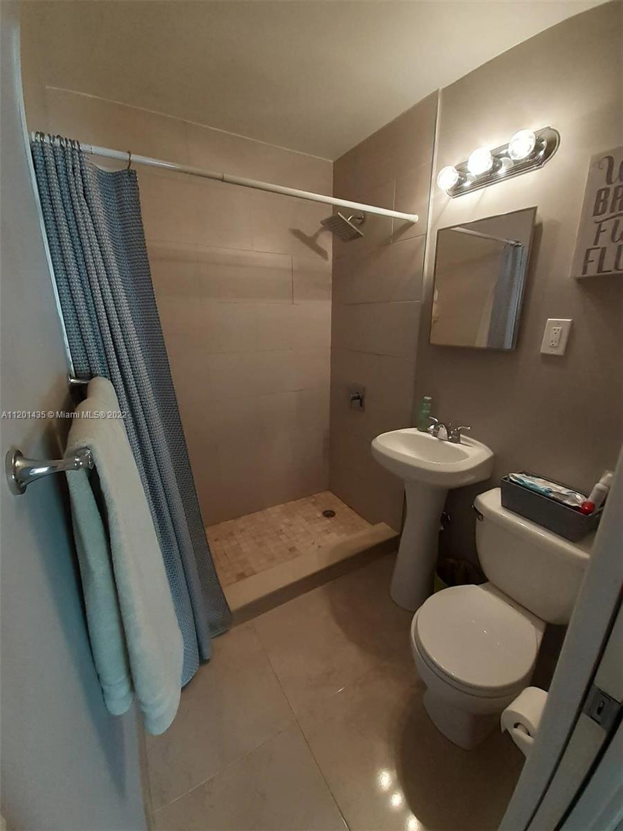 See details / 1553 sq. ft. $ 2023-01-23 0 Photo