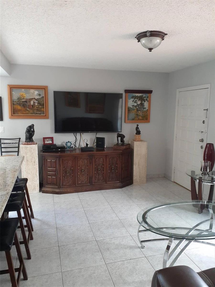See details / 1553 sq. ft. $ 2023-01-23 0 Photo
