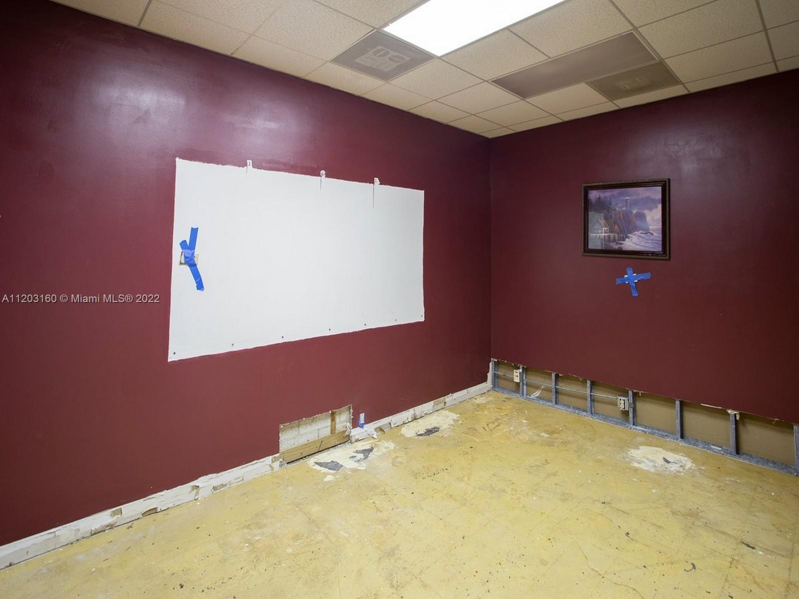See details / sq. ft. $ 2023-02-02 0 Photo