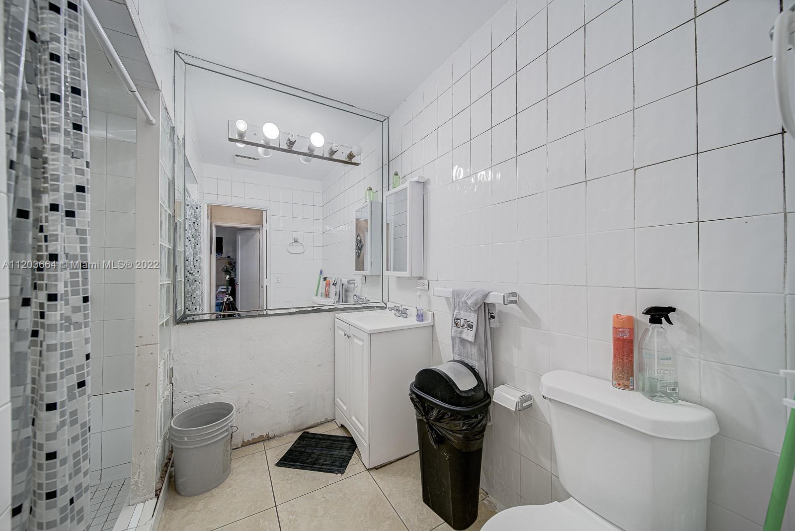 See details / 2213 sq. ft. $ 2022-05-12 0 Photo