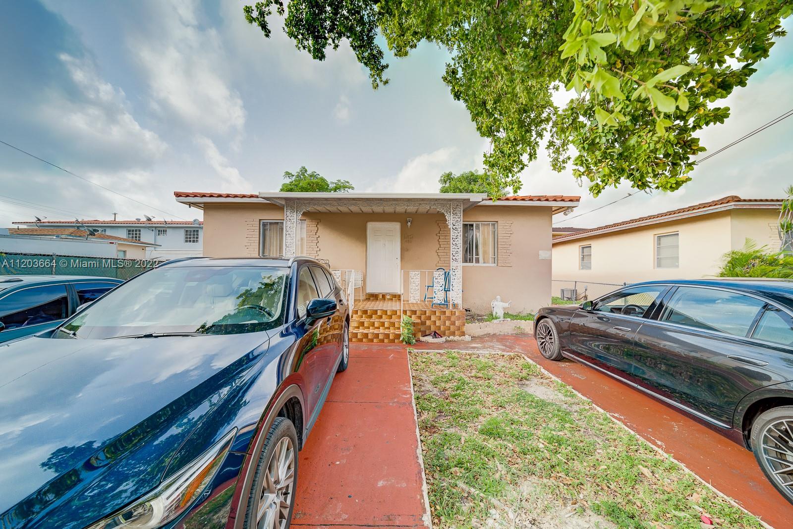See details / 2213 sq. ft. $ 2022-05-12 0 Photo