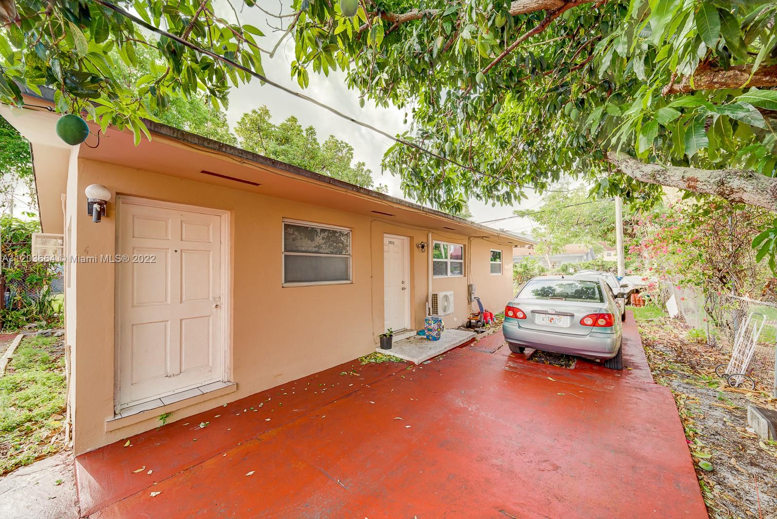 See details / 2213 sq. ft. $ 2022-05-12 0 Photo