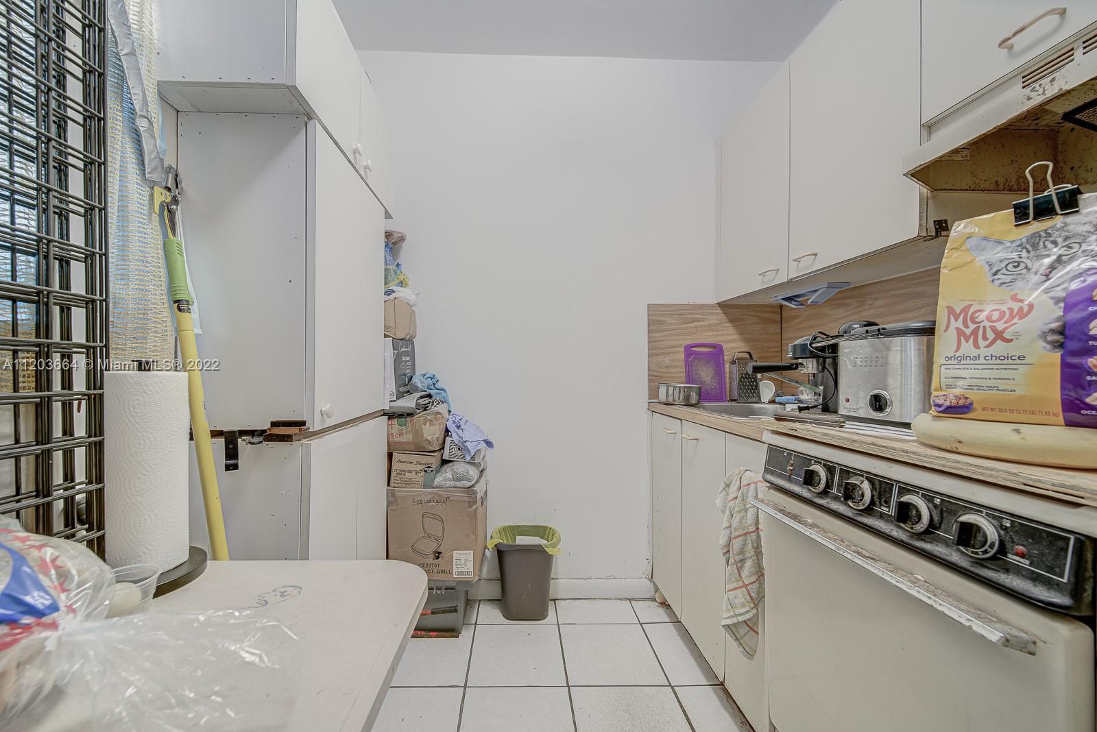 See details / 2213 sq. ft. $ 2022-05-12 0 Photo