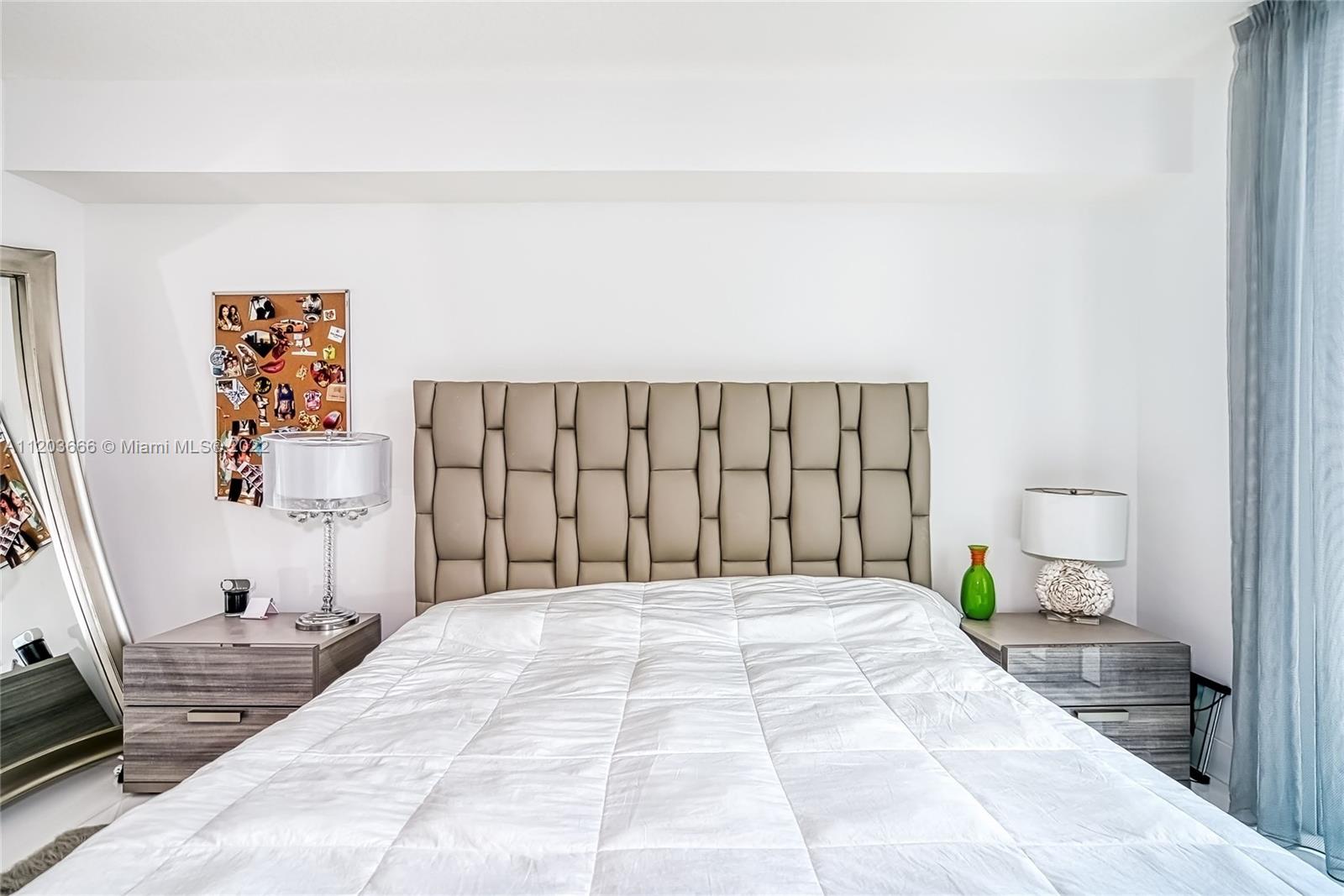 See details 330 3 / 4 1892 sq. ft. $ 2025-08-25 0 Photo