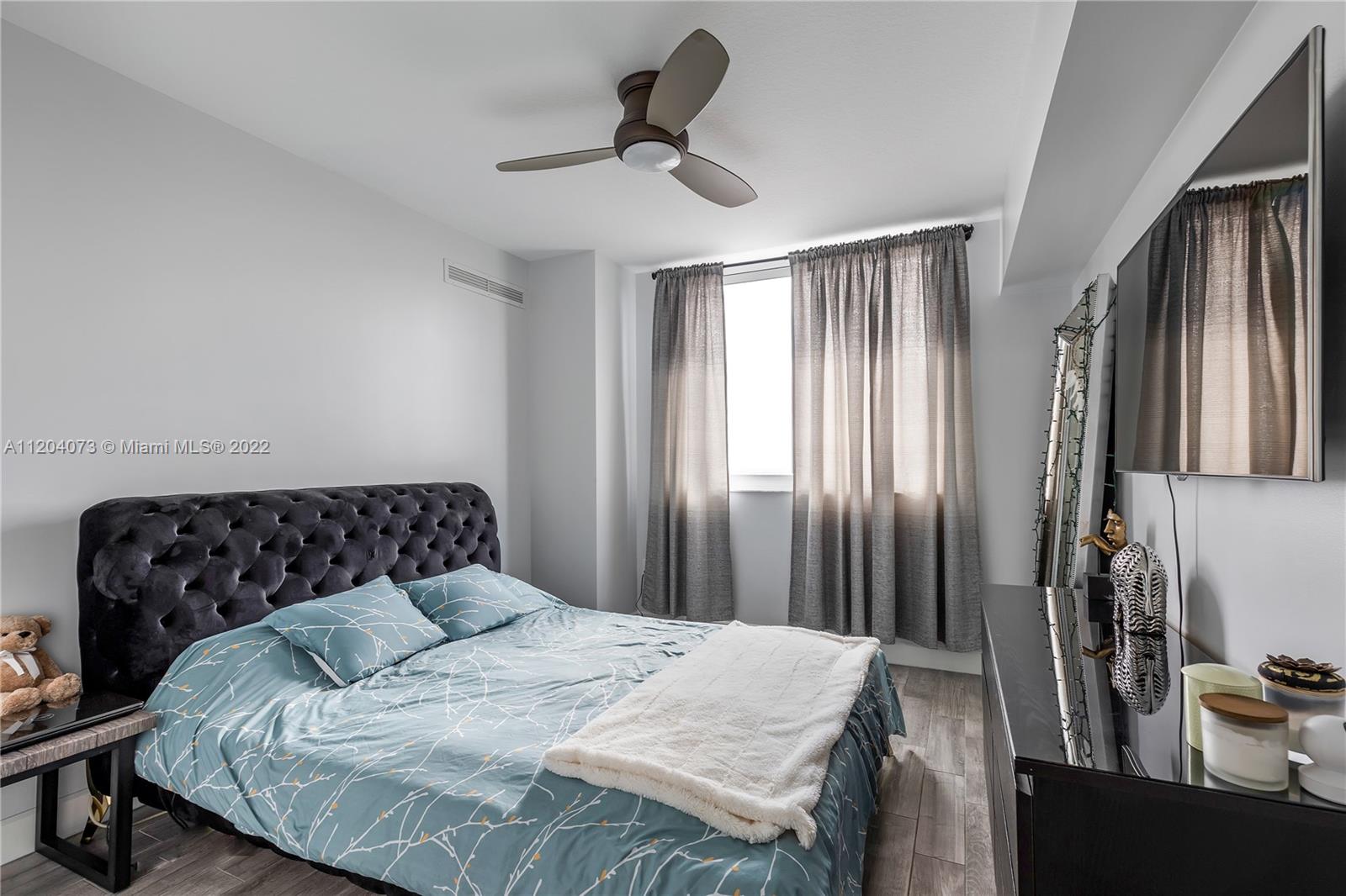 Photo of 1745 Hallandale Beach Blvd #2307W, Hallandale Beach, Florida, 33009 -