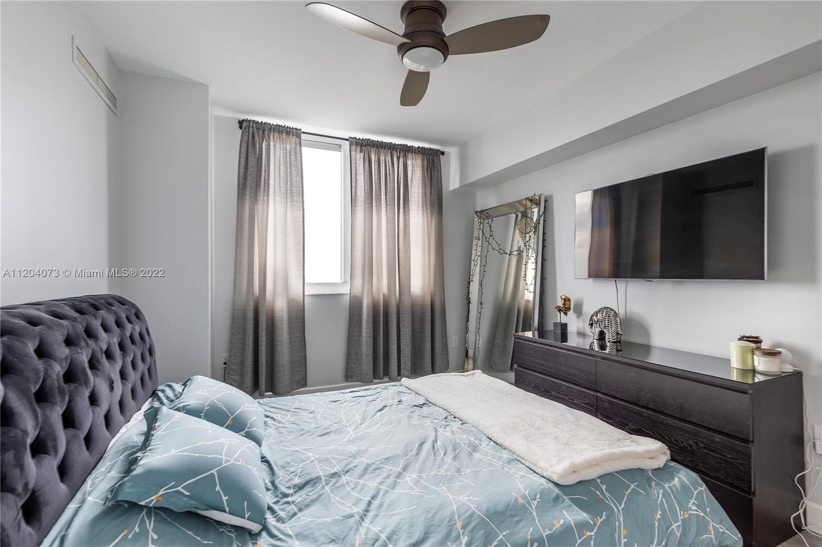Photo of 1745 Hallandale Beach Blvd #2307W, Hallandale Beach, Florida, 33009 -
