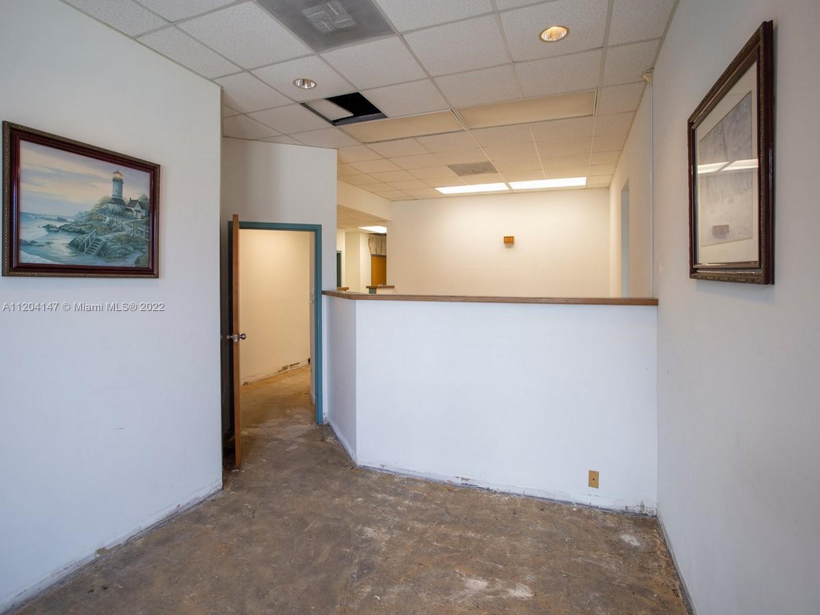 See details / sq. ft. $ 2022-05-13 0 Photo