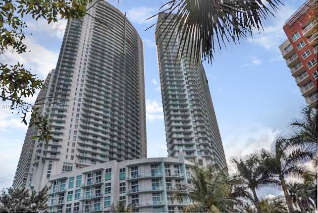 See details 212 / sq. ft. $ 2022-06-20 0 Photo