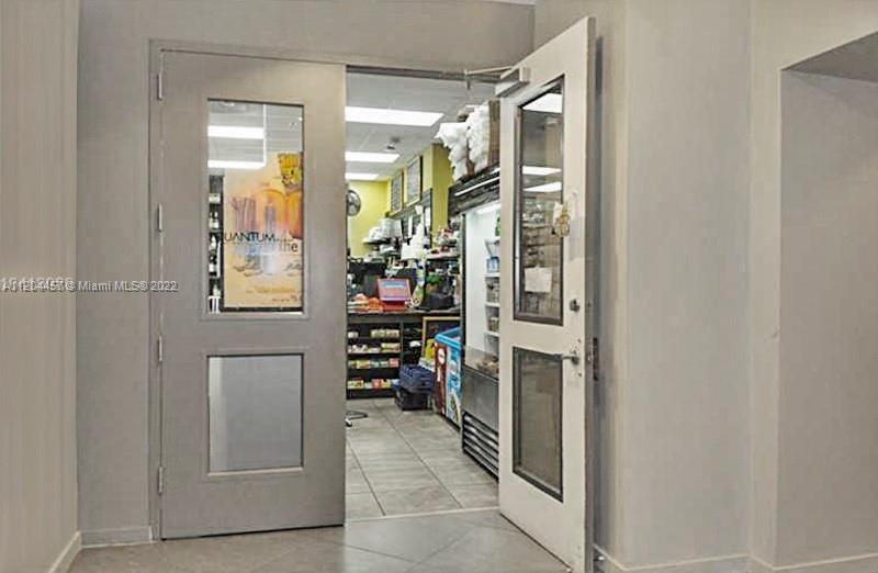 See details 212 / sq. ft. $ 2022-06-20 0 Photo