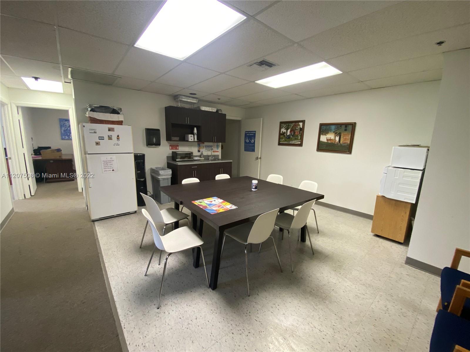 See details #217 / sq. ft. $ 2023-01-11 0 Photo