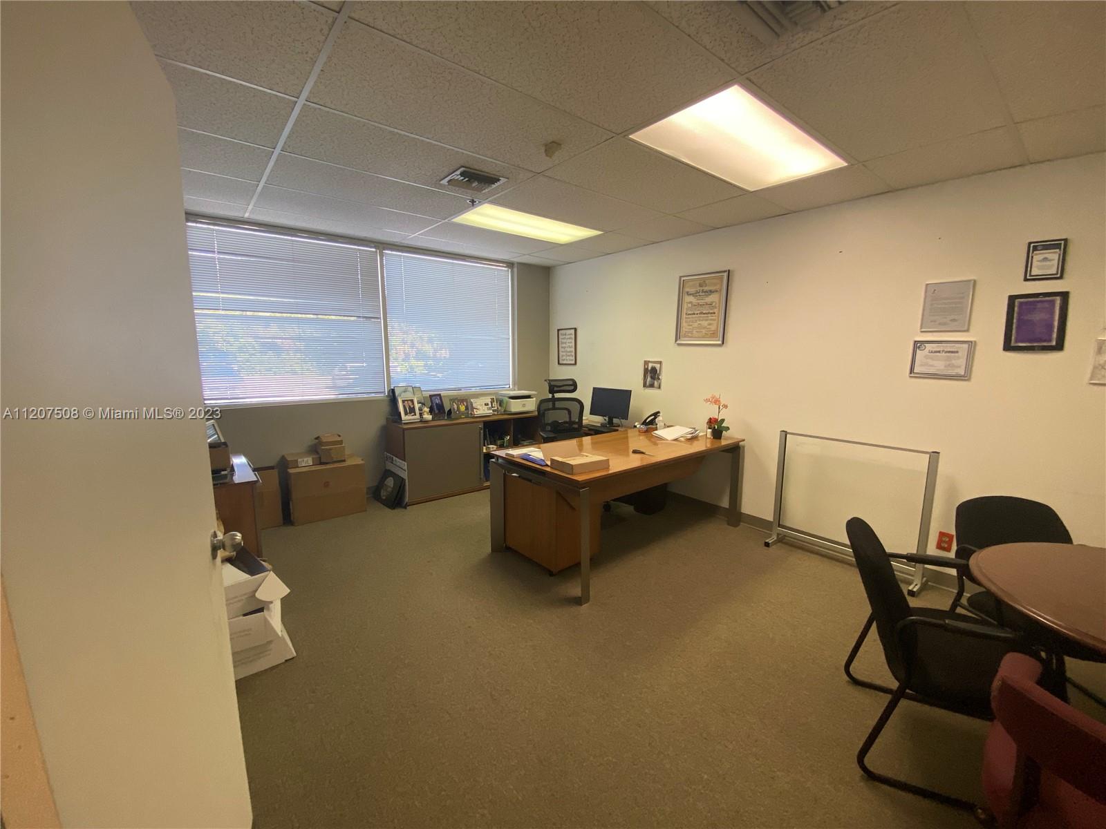 See details #217 / sq. ft. $ 2023-01-11 0 Photo