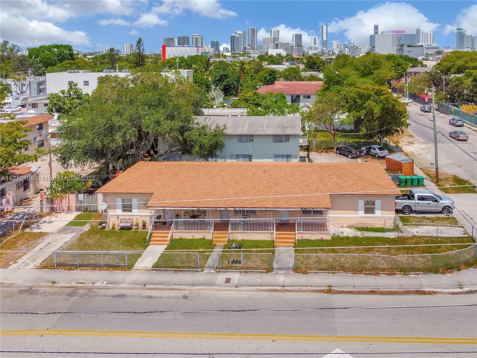 See details / 2432 sq. ft. $ 2022-05-22 0 Photo