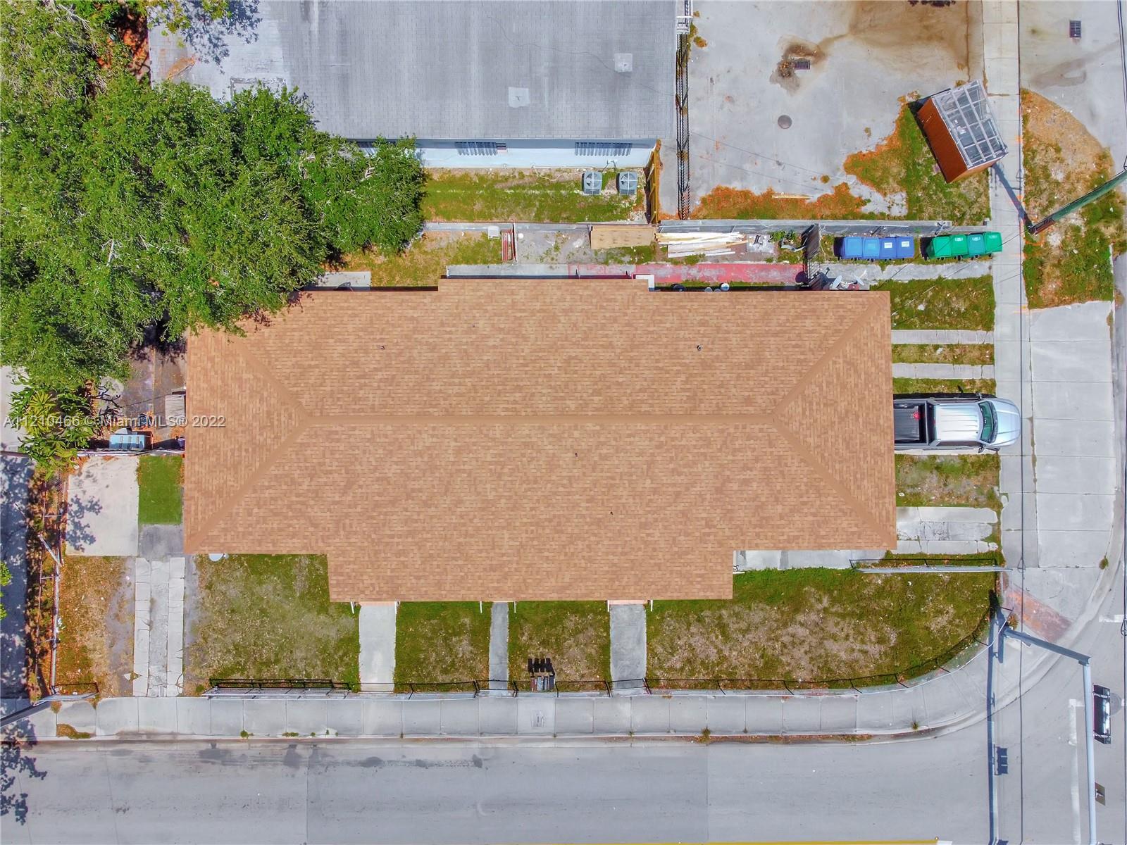 See details / 2432 sq. ft. $ 2022-05-22 0 Photo