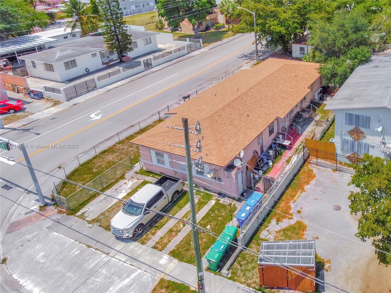 See details / 2432 sq. ft. $ 2022-05-22 0 Photo