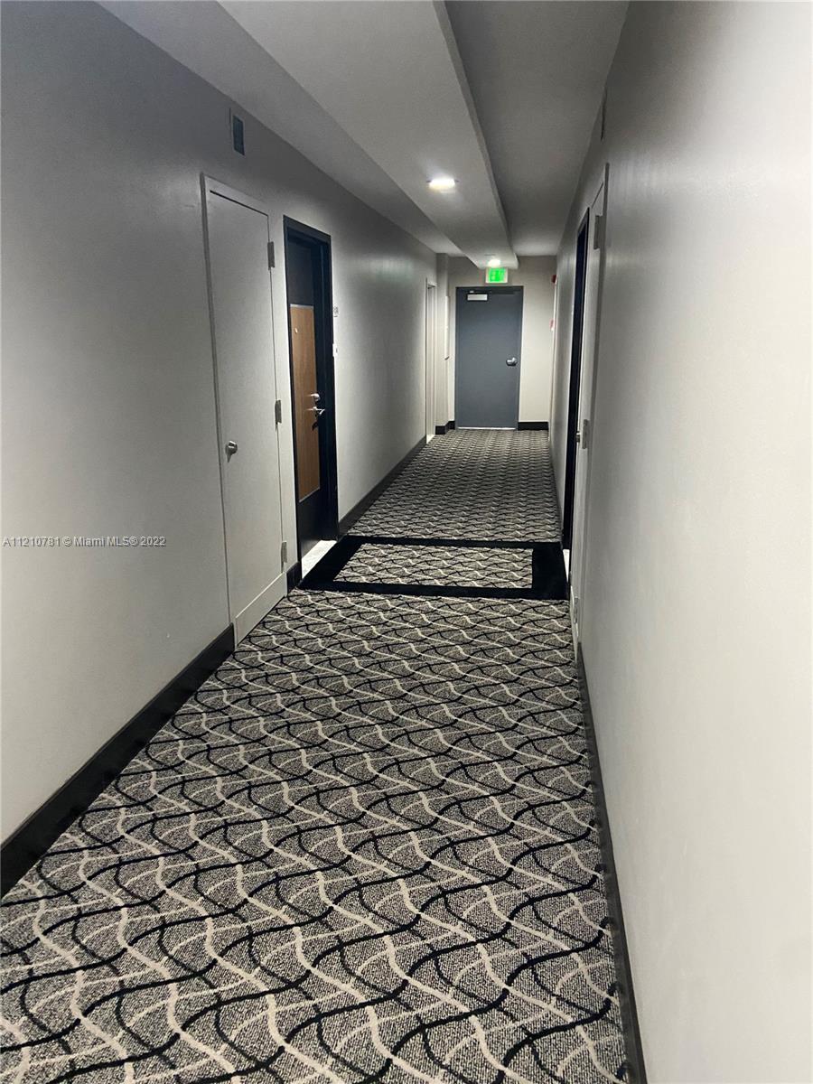 Photo of 1500 Ocean Dr #12F, Hollywood, Florida, 33019 - Hall