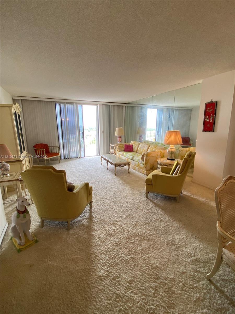 Photo of 1500 Ocean Dr #12F, Hollywood, Florida, 33019 - Living Room