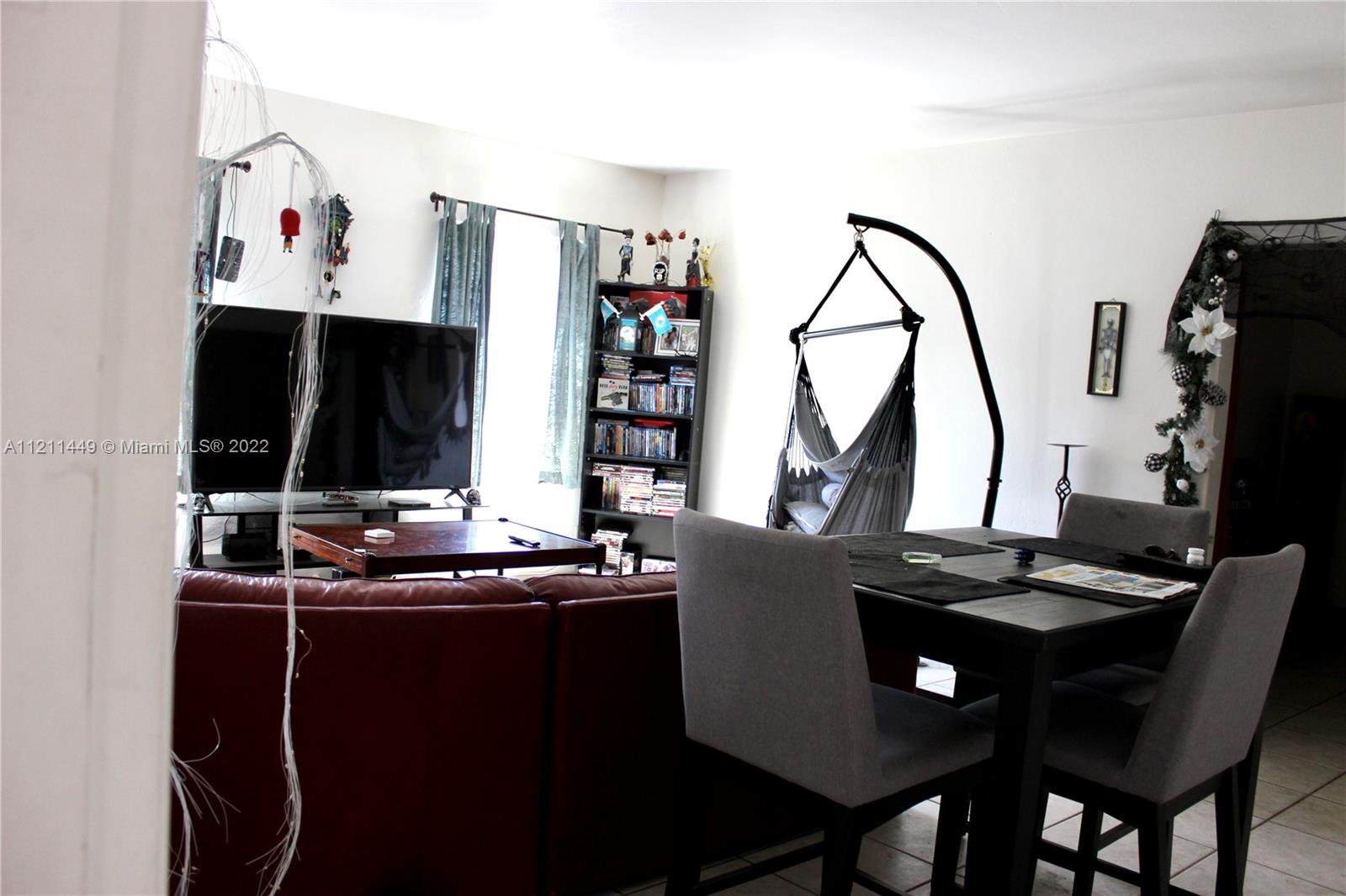 See details / 2014 sq. ft. $ 2022-11-14 0 Photo
