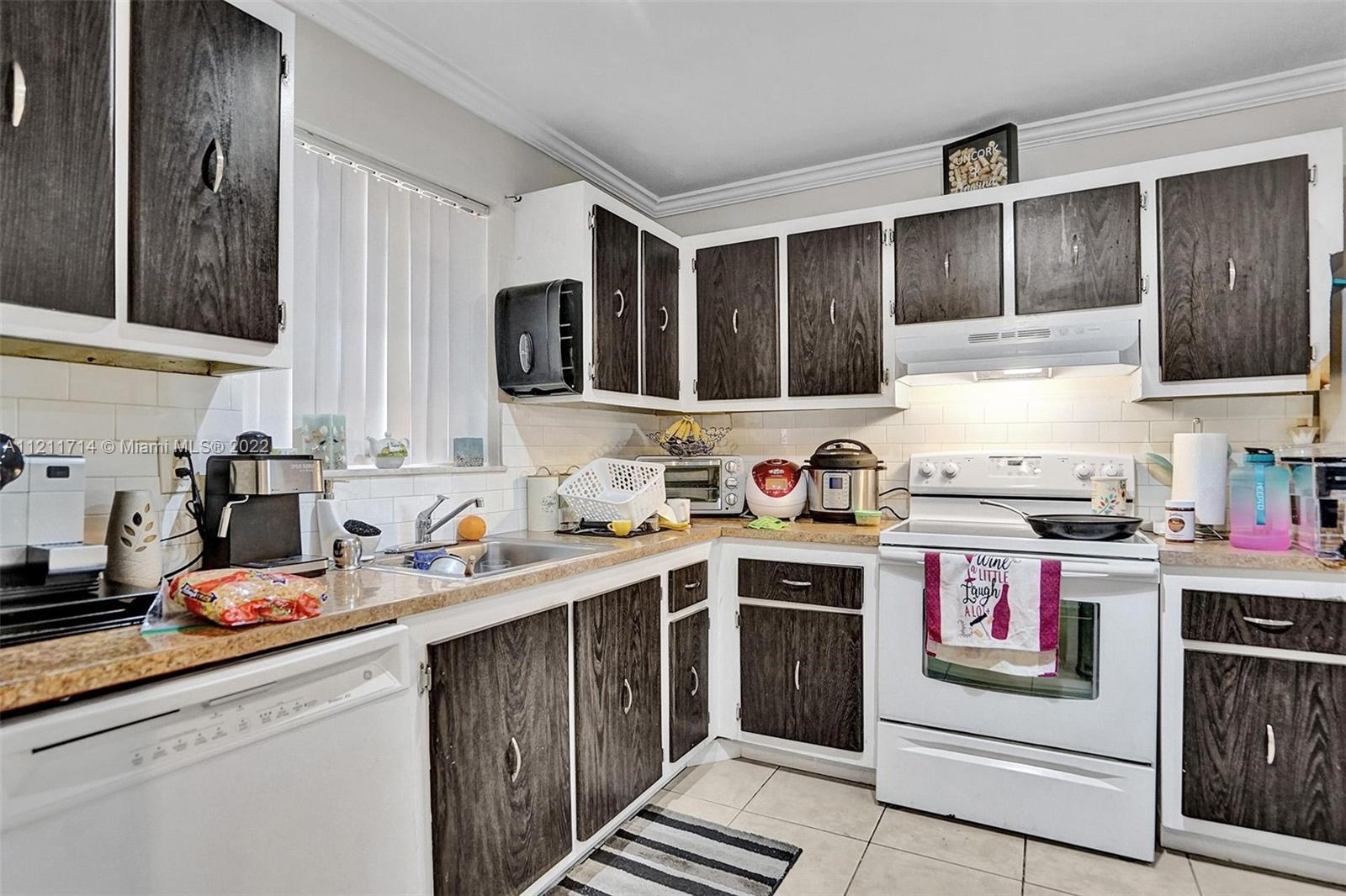 See details / sq. ft. $ 2022-06-08 0 Photo