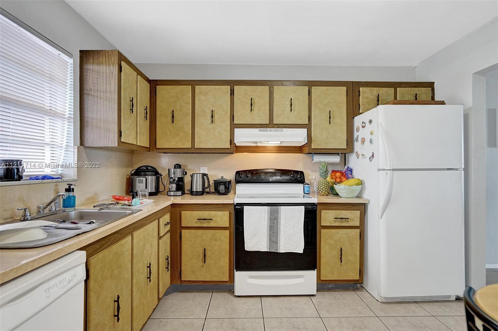 See details / sq. ft. $ 2022-06-08 0 Photo