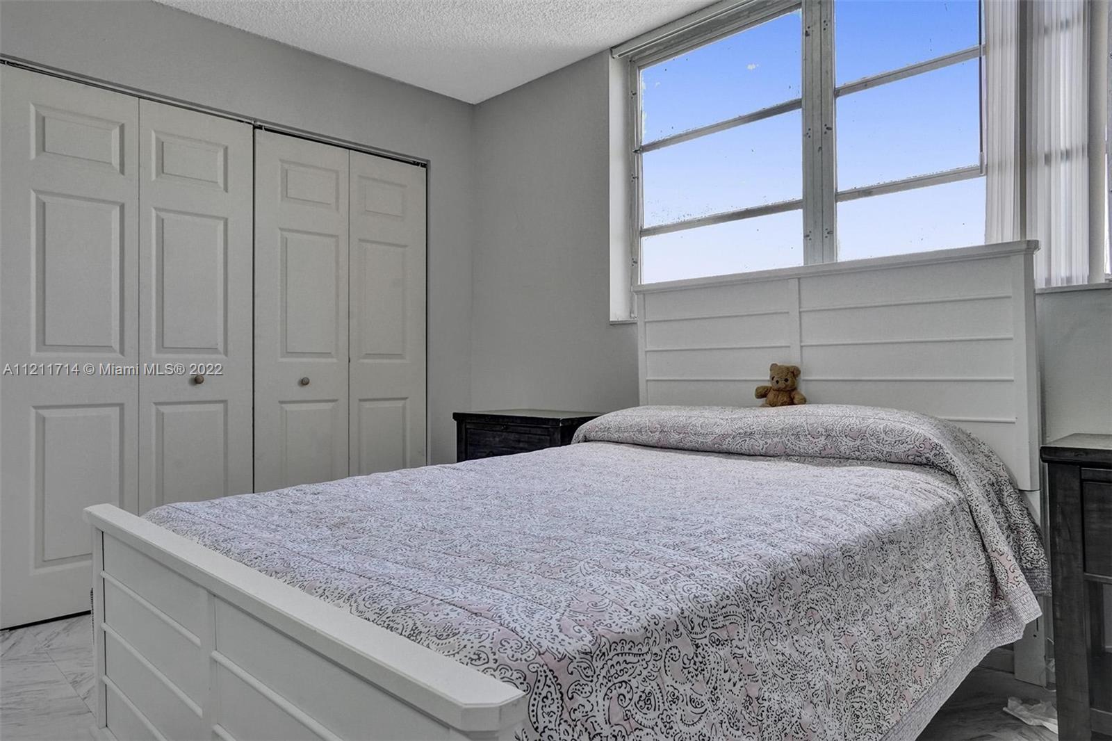 See details / sq. ft. $ 2022-06-08 0 Photo