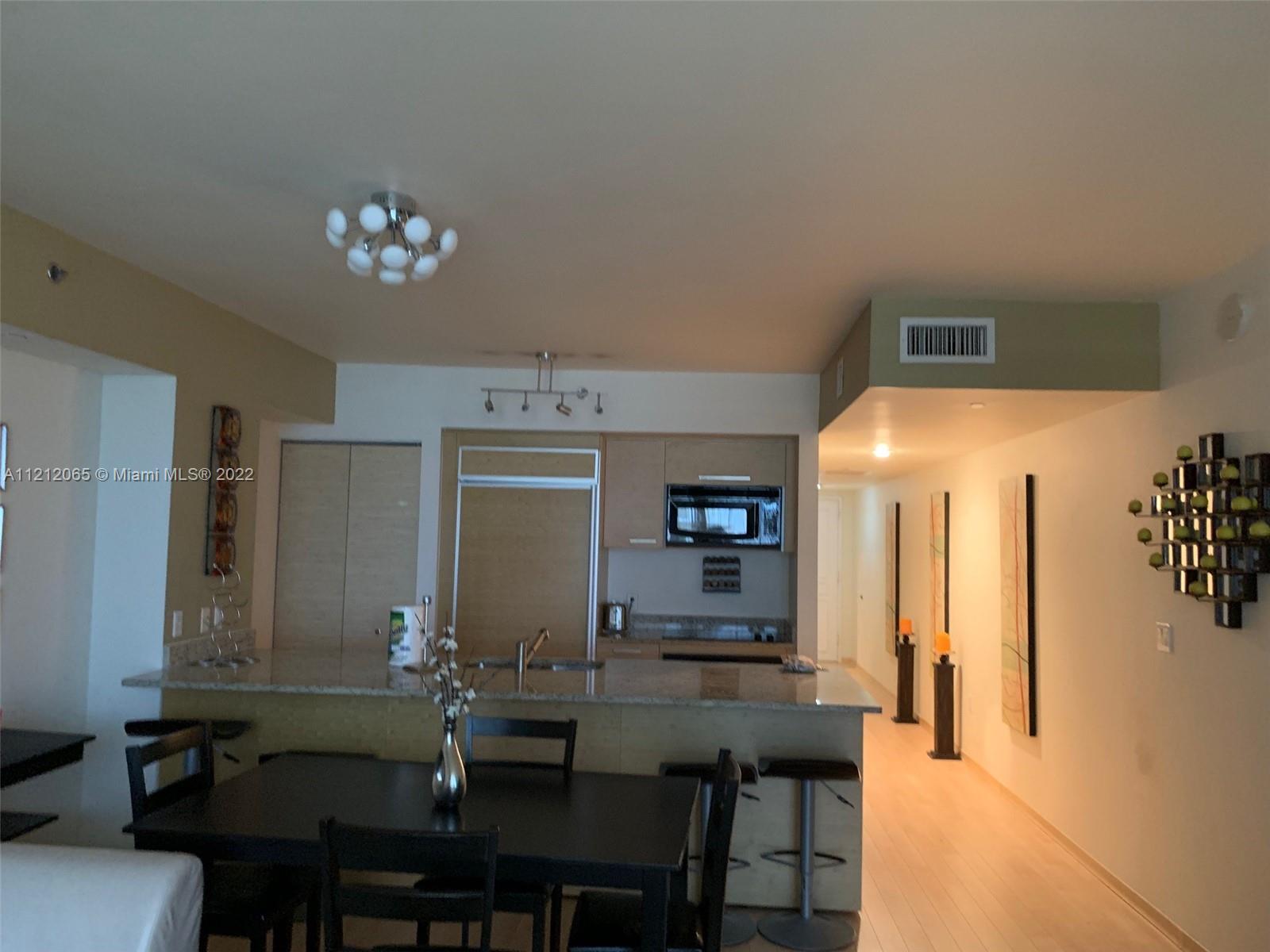 See details 2905 1 / 1 811 sq. ft. $ 2022-05-25 0 Photo