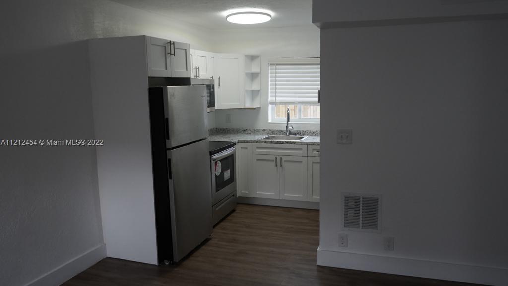 See details / 2731 sq. ft. $ 2022-08-15 0 Photo