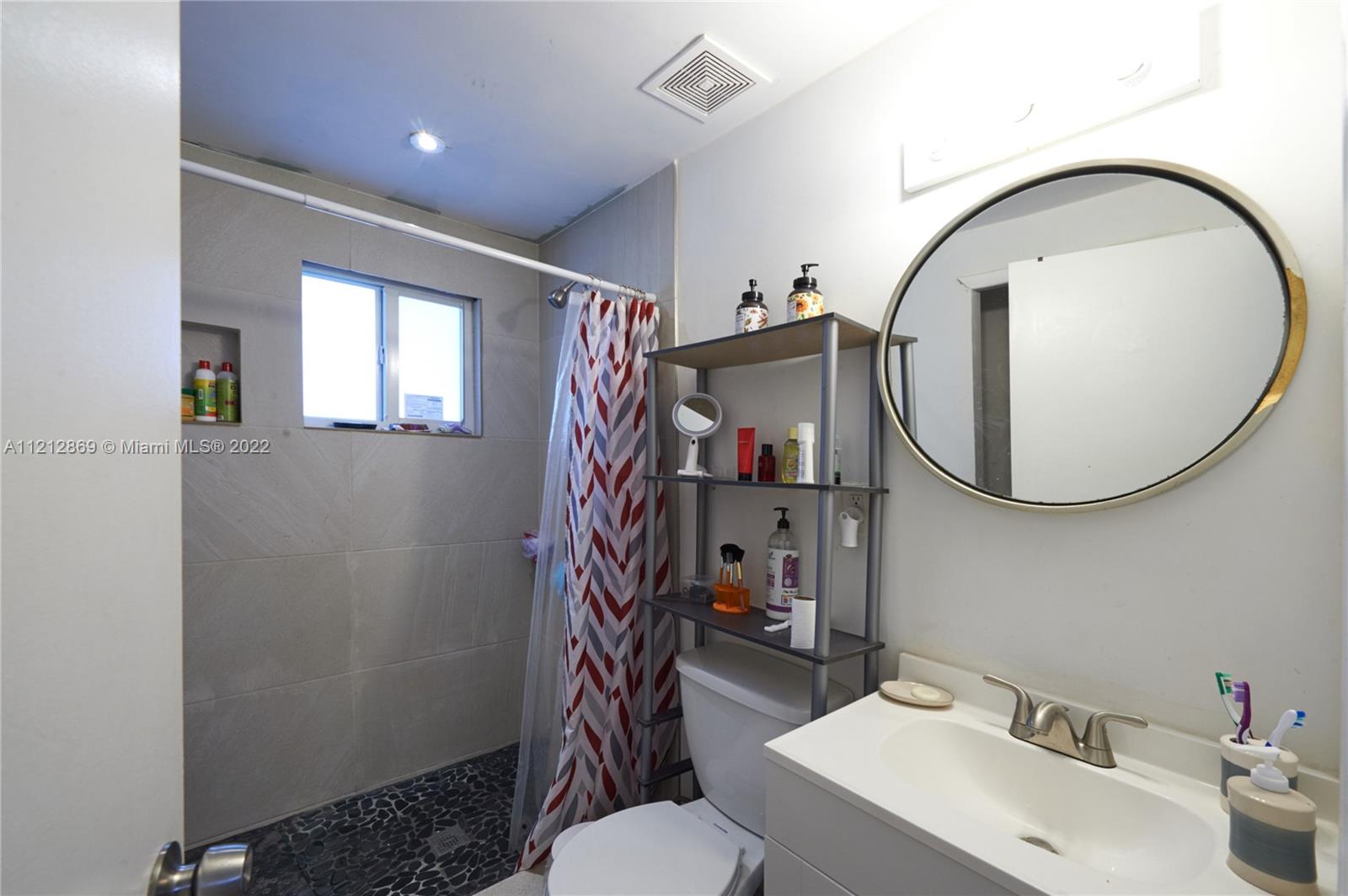 See details / 1320 sq. ft. $ 2022-05-26 0 Photo