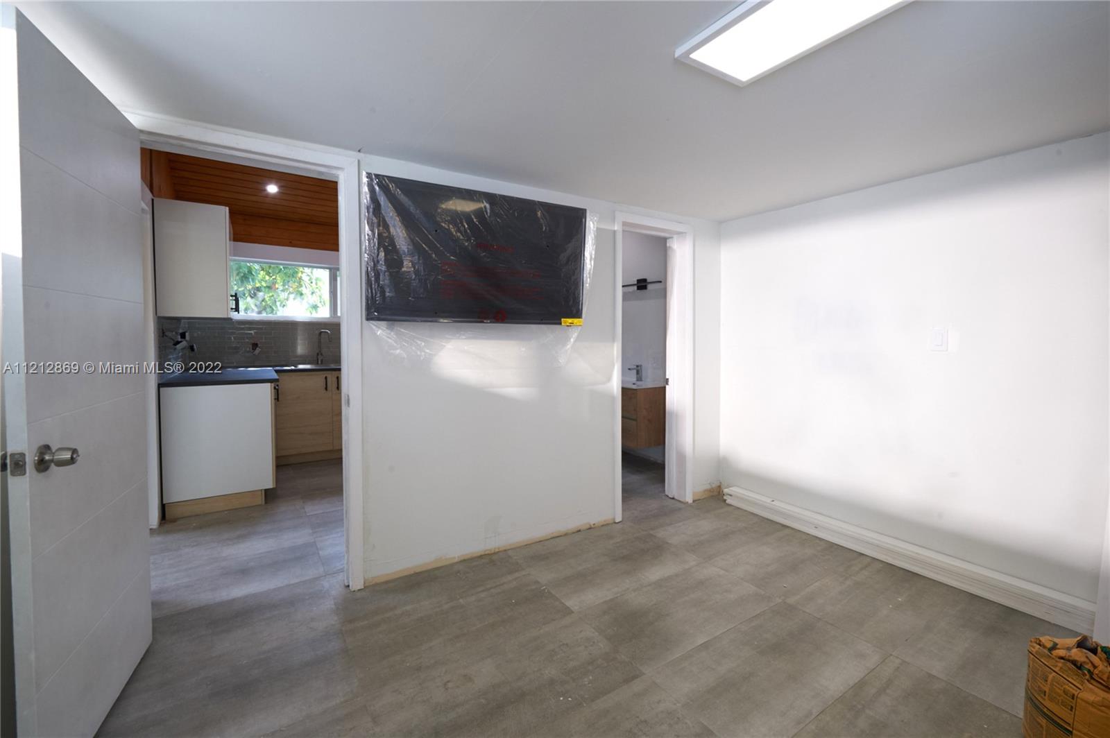 See details / 1320 sq. ft. $ 2022-05-26 0 Photo