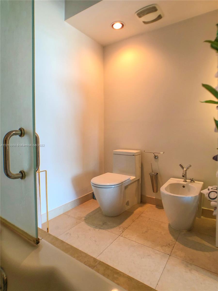 Photo of 450 ALTON RD #1608, Miami Beach, Florida, 33139 -