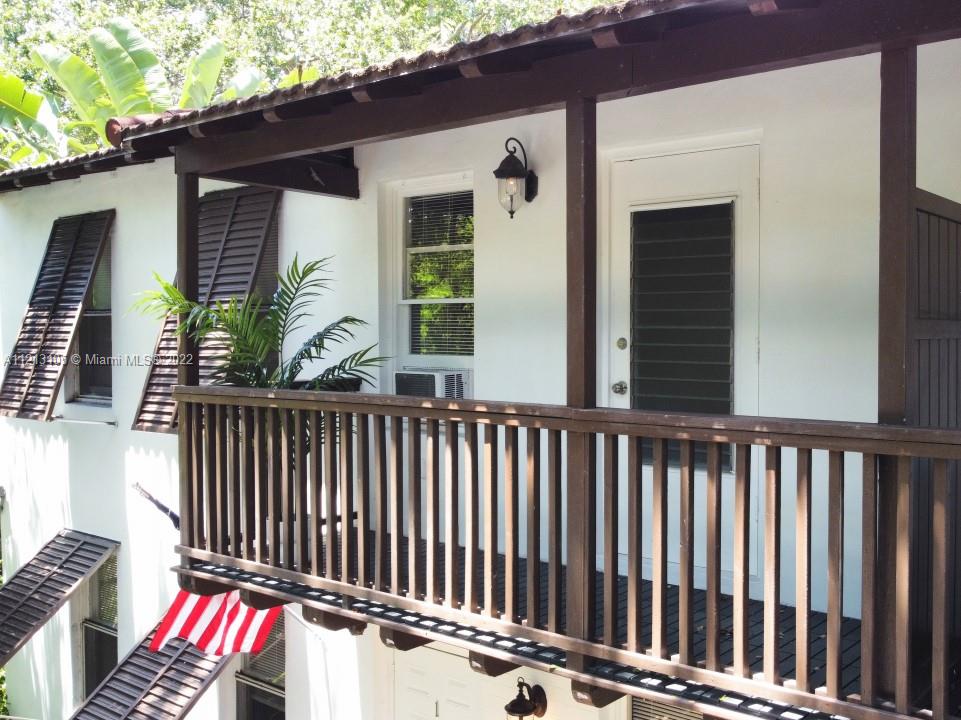 See details / 3296 sq. ft. $ 2022-07-14 0 Photo