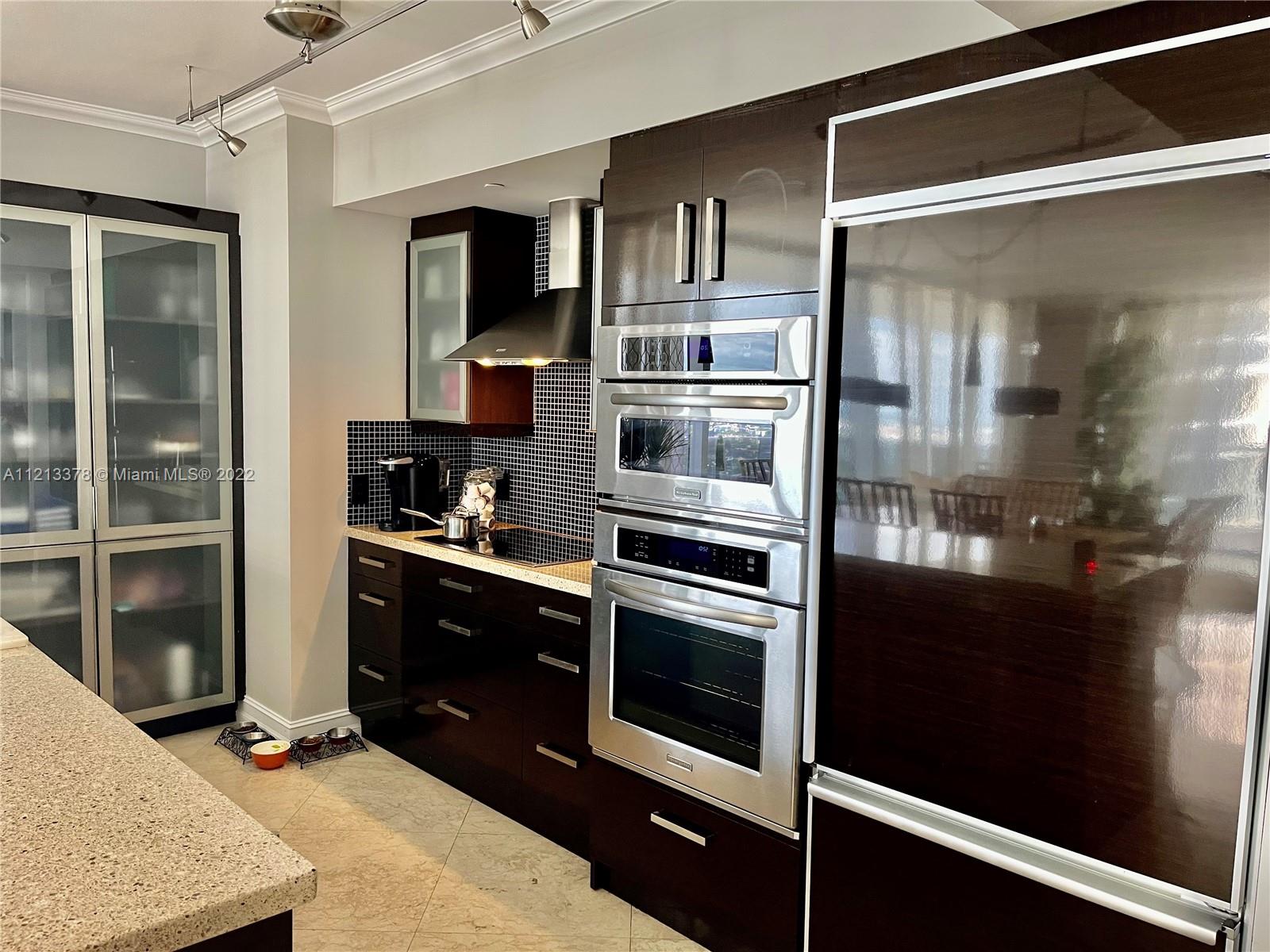 See details 4006 2 / 2 1458 sq. ft. $ 2022-07-06 0 Photo