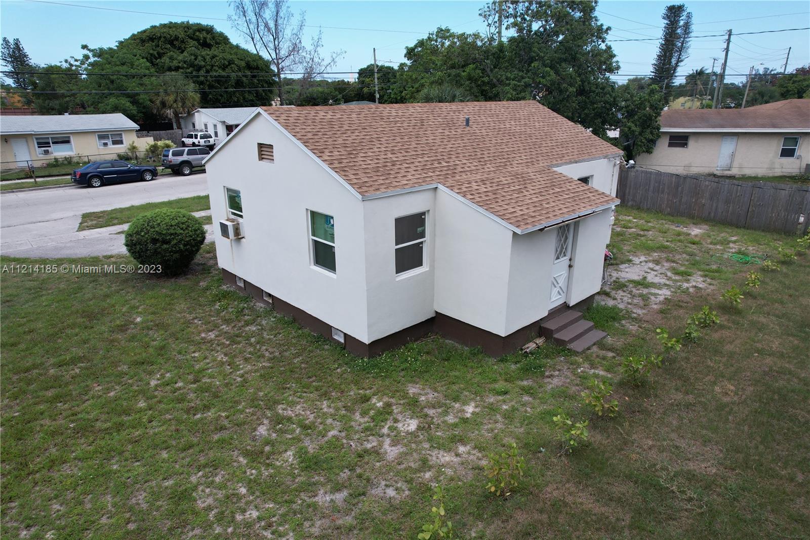 See details / 1224 sq. ft. $ 2022-08-26 0 Photo