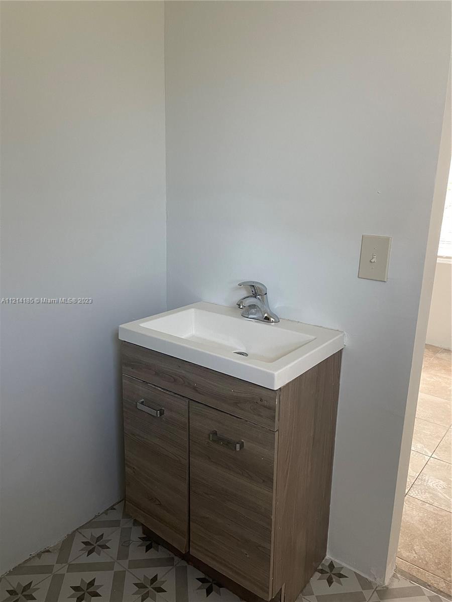 See details / 1224 sq. ft. $ 2022-08-26 0 Photo