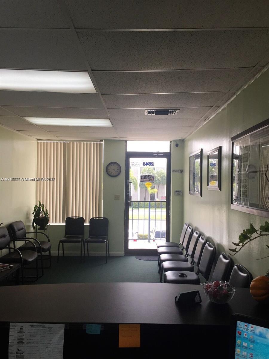 See details 2543 / sq. ft. $ 2022-06-01 0 Photo