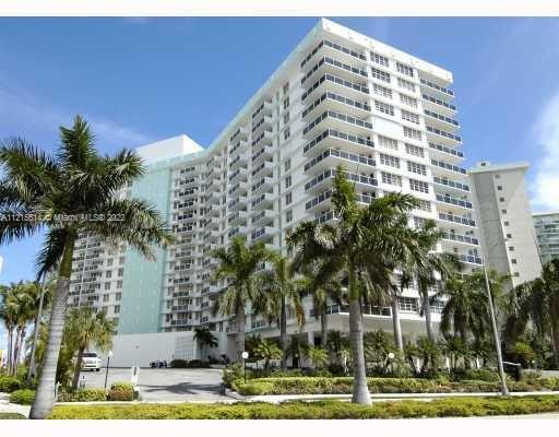 Photo of 3725 Ocean Dr #620, Hollywood, Florida, 33019 - Building