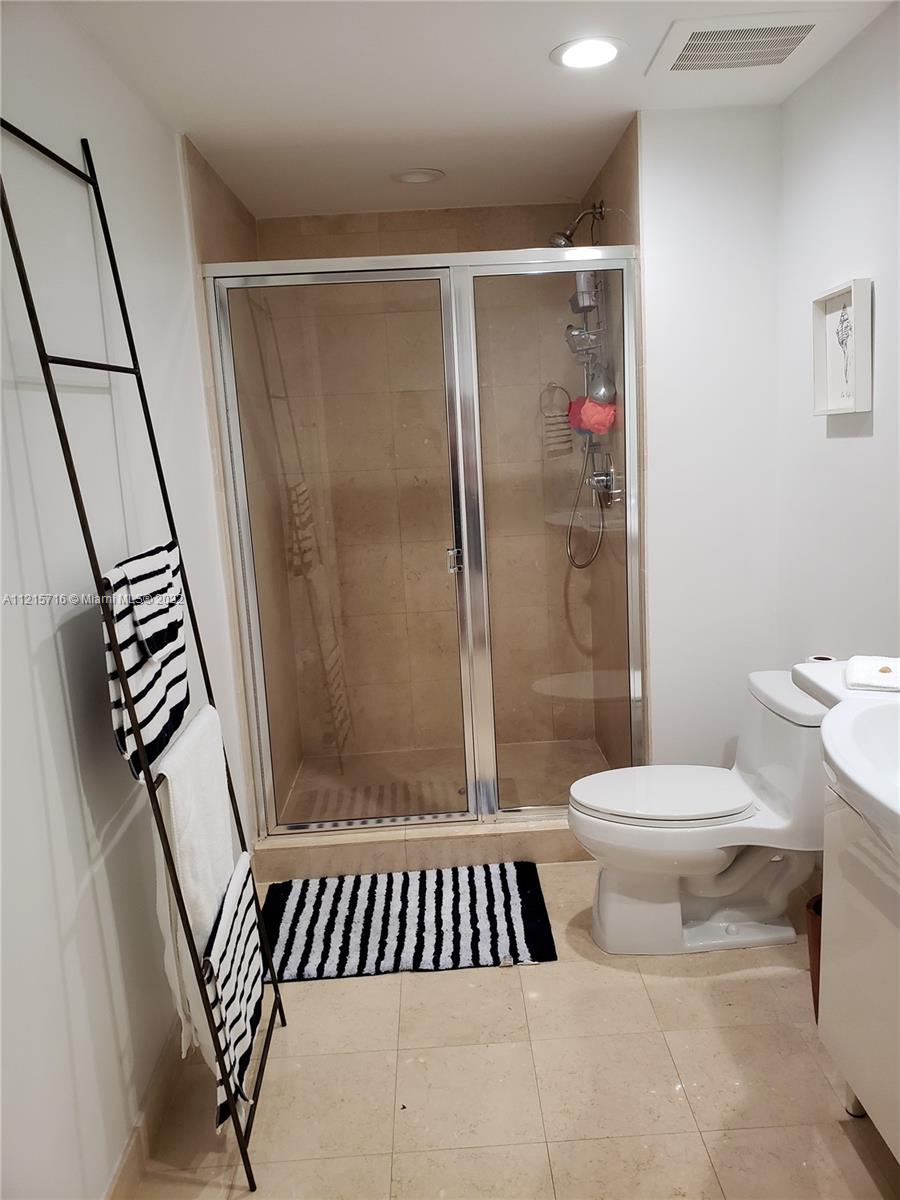 See details 3109 1 / 1 844 sq. ft. $ 2022-06-01 0 Photo