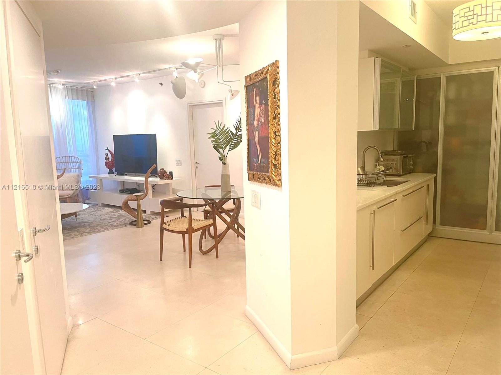 Photo of 450 Alton Rd #2804, Miami Beach, Florida, 33139 -