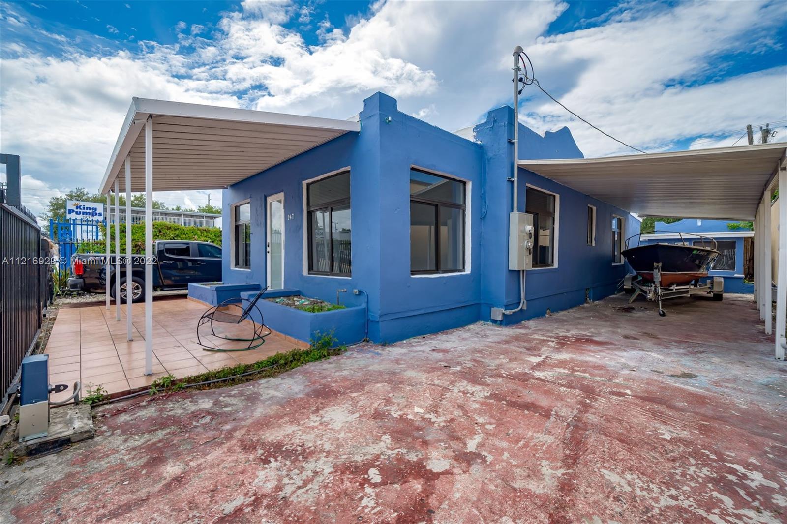 See details / sq. ft. $ 2022-11-11 0 Photo