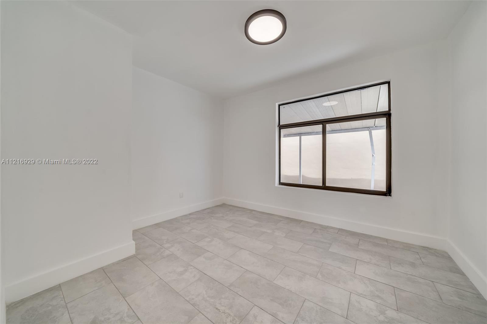 See details / sq. ft. $ 2022-11-11 0 Photo