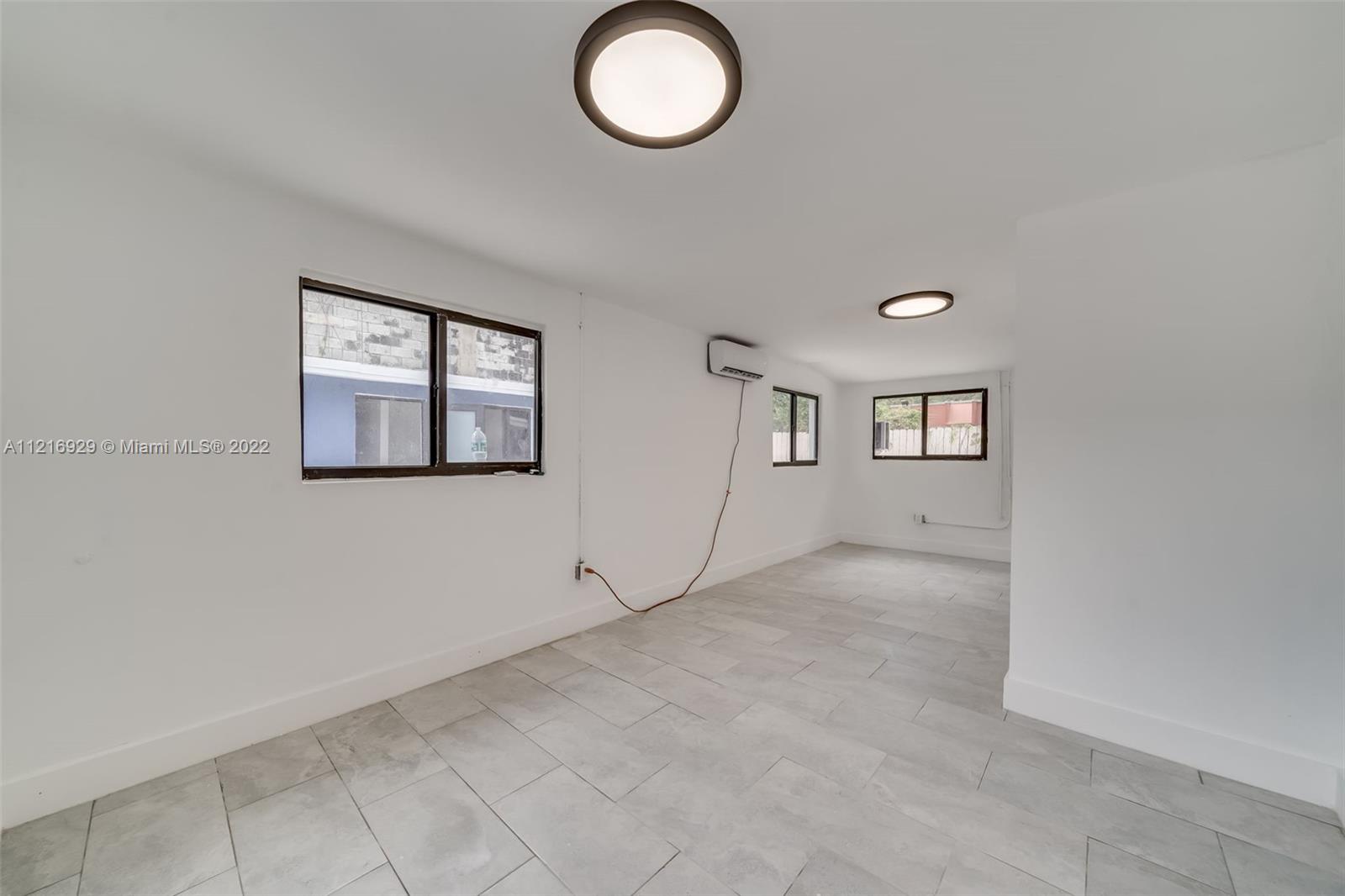 See details / sq. ft. $ 2022-11-11 0 Photo