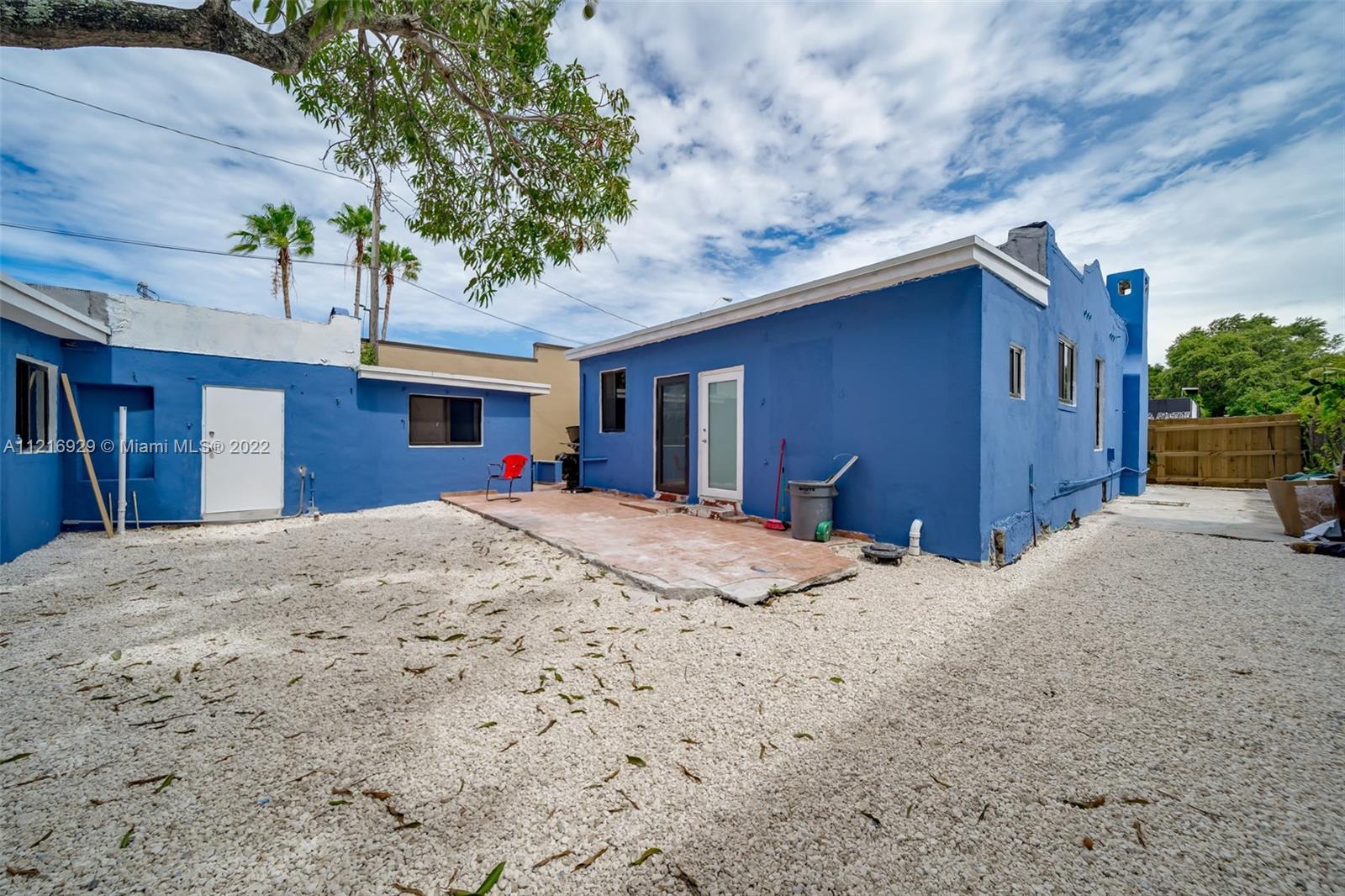 See details / sq. ft. $ 2022-11-11 0 Photo