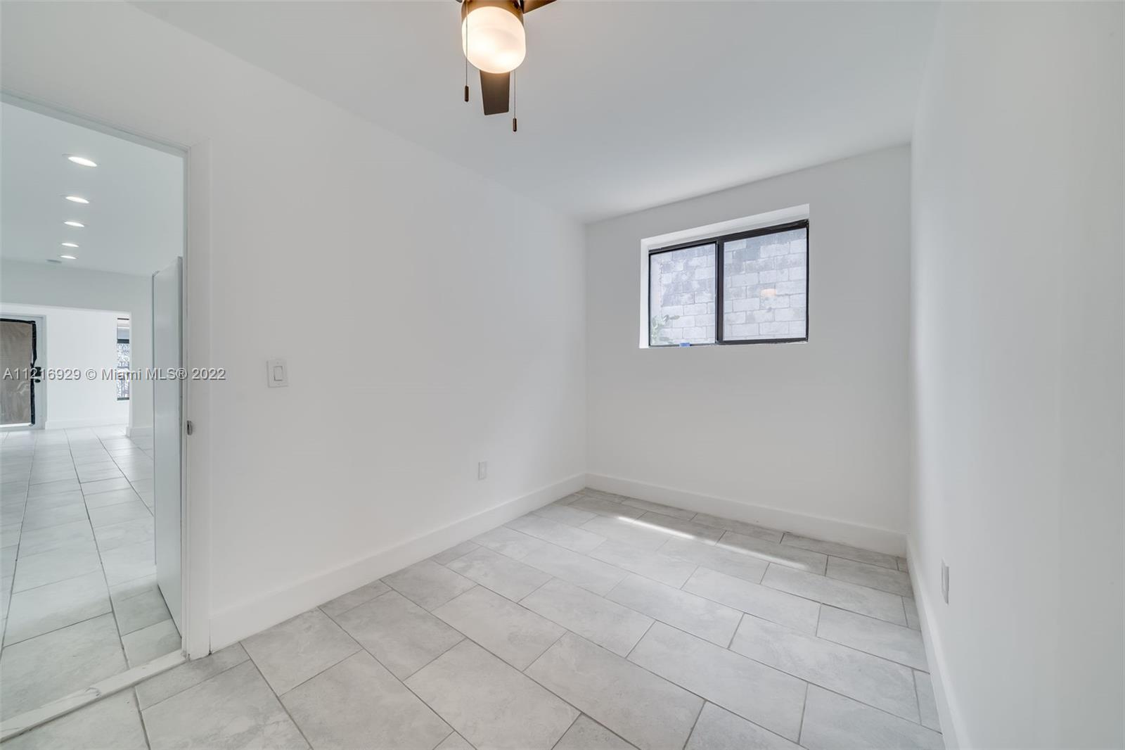 See details / sq. ft. $ 2022-11-11 0 Photo