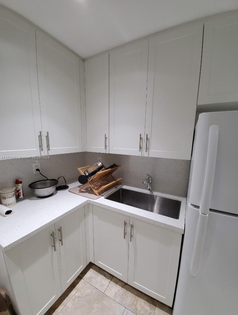 See details / 1215 sq. ft. $ 2022-06-03 0 Photo