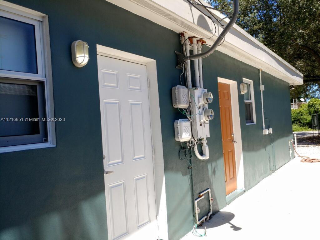 See details / 1215 sq. ft. $ 2022-06-03 0 Photo