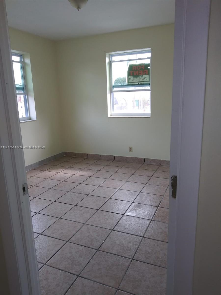 See details / 2040 sq. ft. $ 2022-12-22 0 Photo