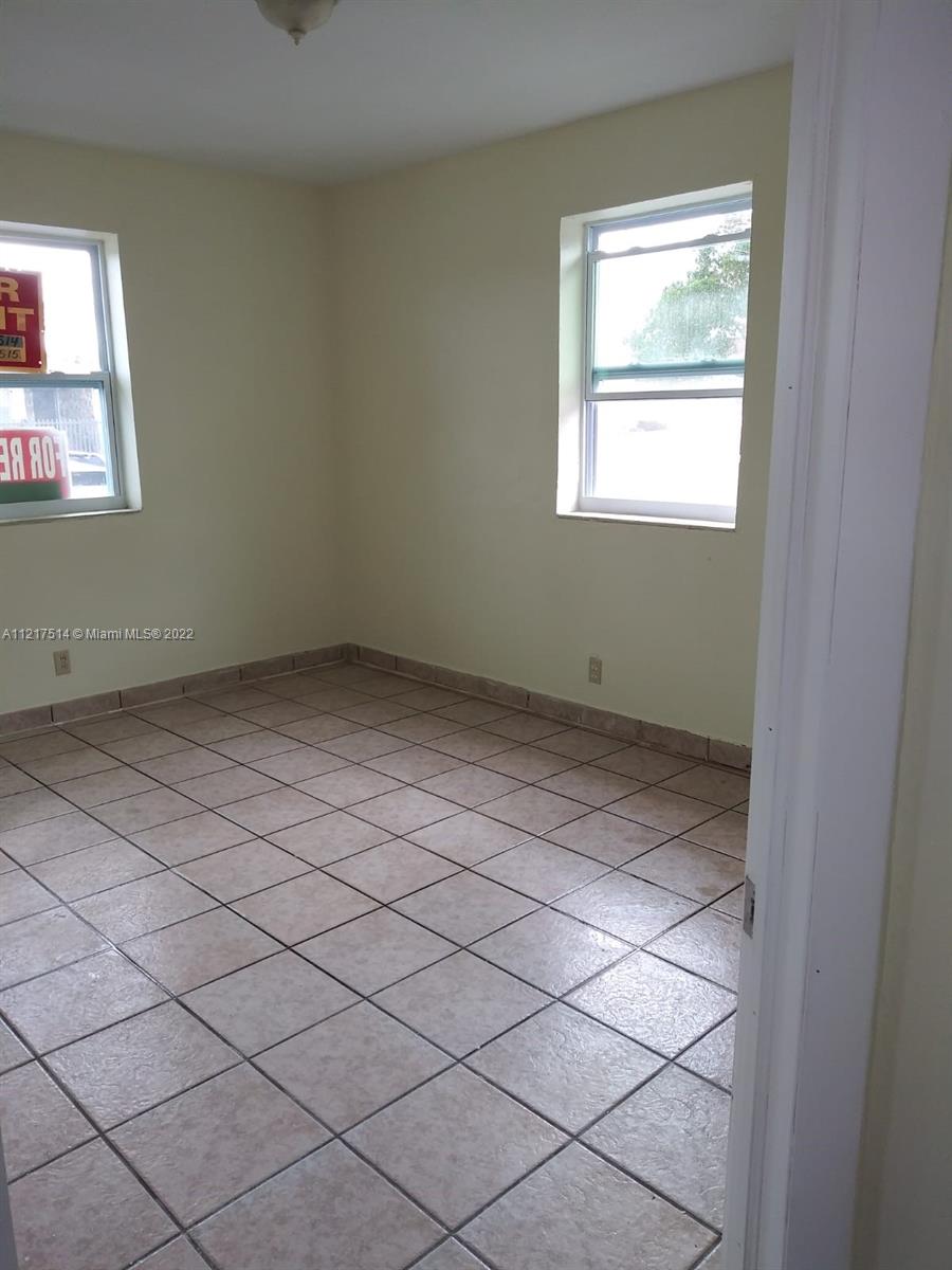 See details / 2040 sq. ft. $ 2022-12-22 0 Photo