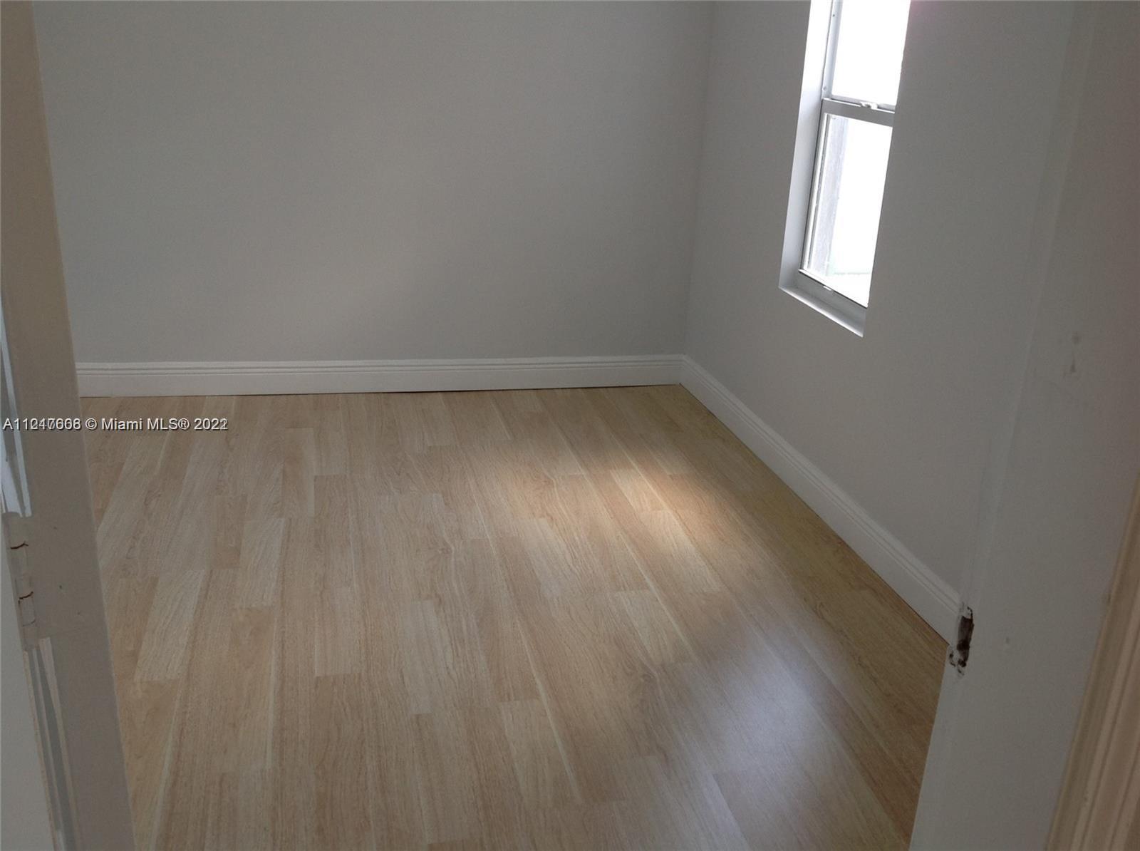 See details / 1713 sq. ft. $ 2022-12-12 0 Photo