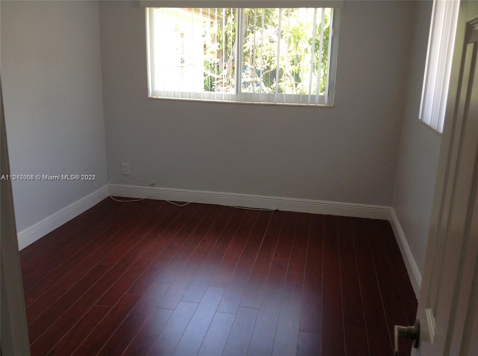 See details / 1713 sq. ft. $ 2022-12-12 0 Photo