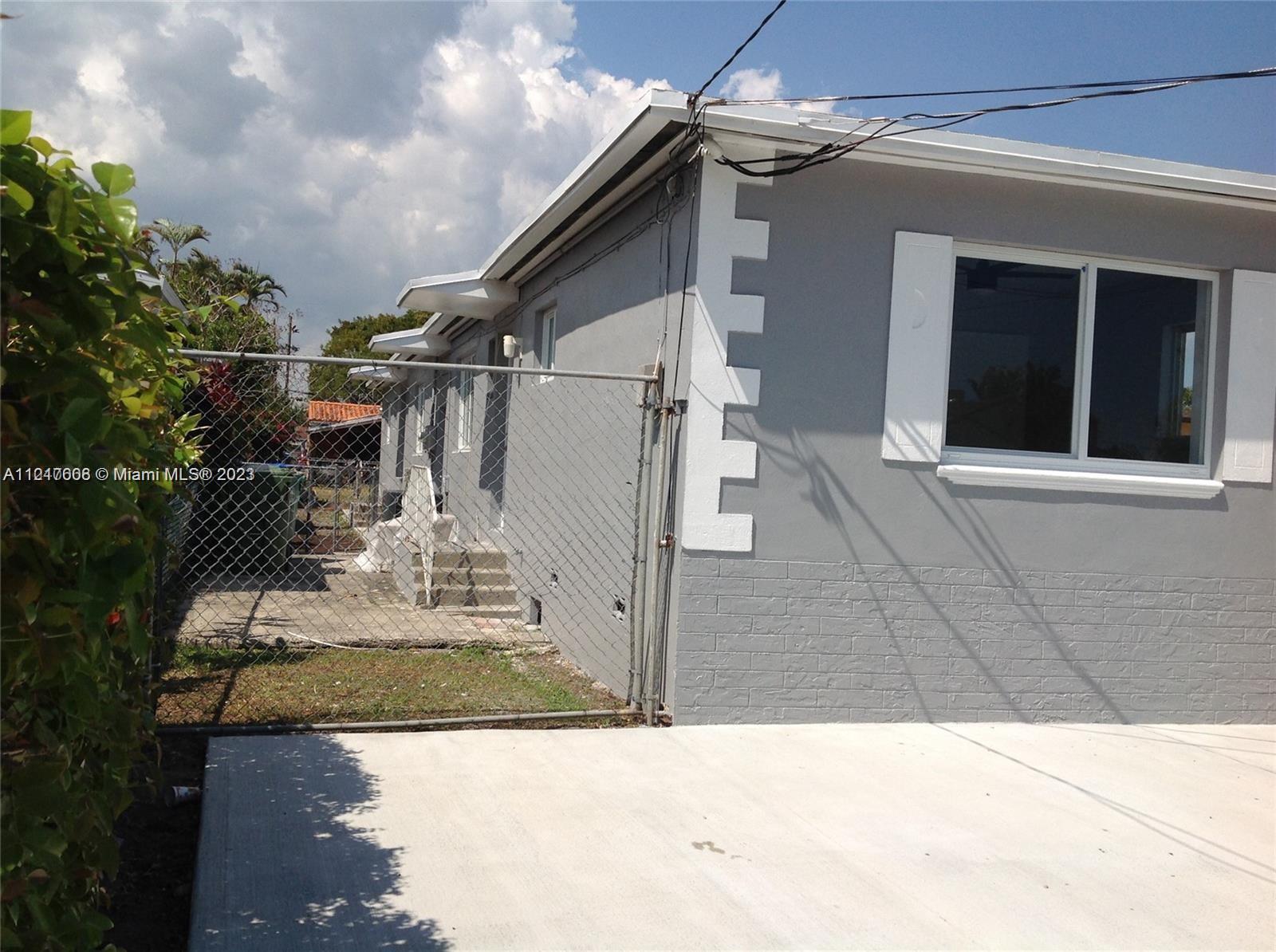 See details / 1713 sq. ft. $ 2022-12-12 0 Photo
